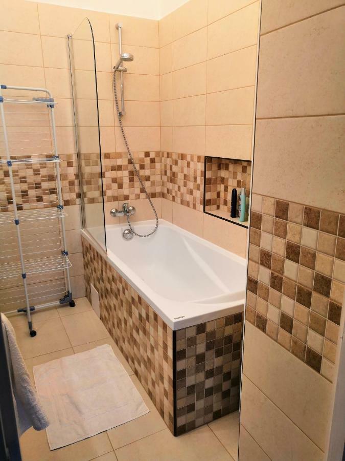 Ancsi Apartmant Kecskemét Exteriér fotografie